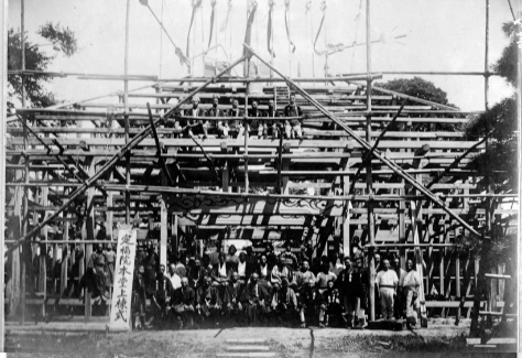 大正年間震災後本堂上棟式写真