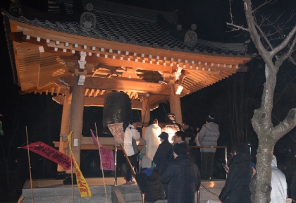 除夜の鐘の様子